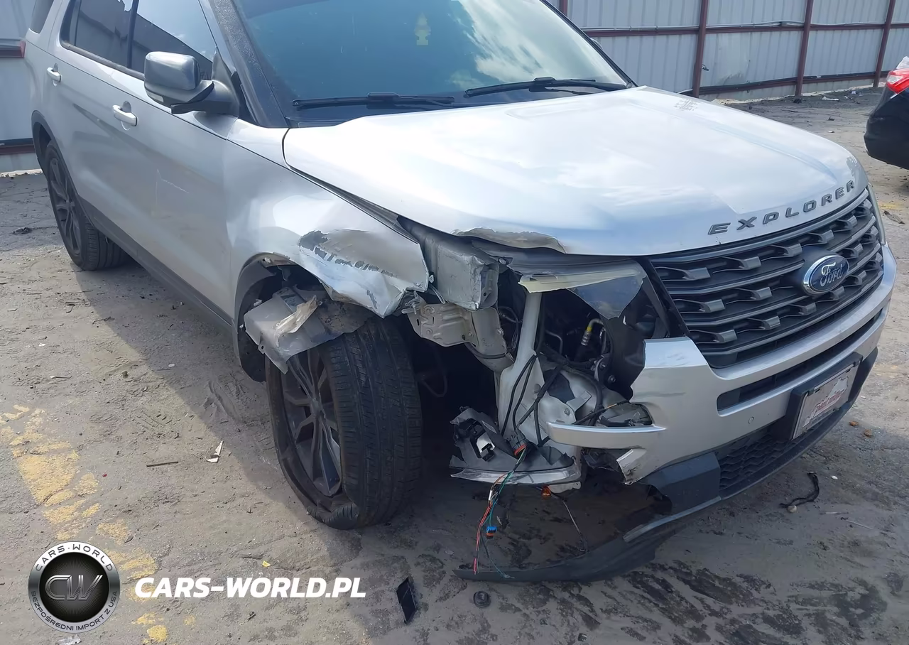 2017 Ford Explorer Xlt VIN:1FM5K7D86HGD01539 - 6