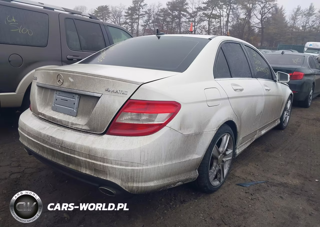 2011 Mercedes-Benz C 300 Luxury 4Matic-Sport 4Matic VIN:WDDGF8BBXBR180490 - 4