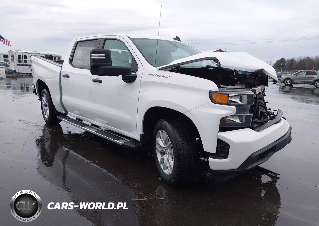 2021 Chevrolet Silverado 1500 – zdjęcie 1 z 17