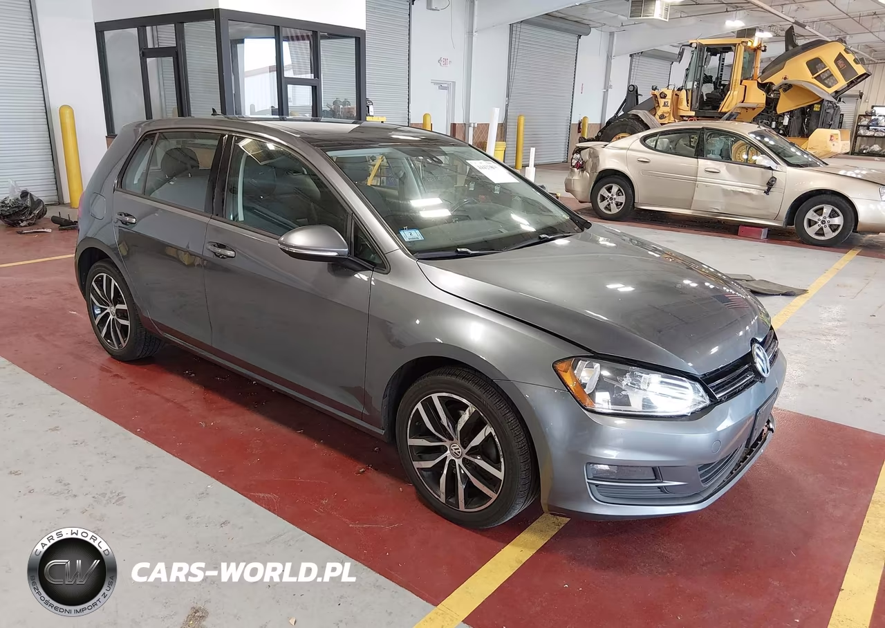2015 Volkswagen Golf Tsi Se 4-Door