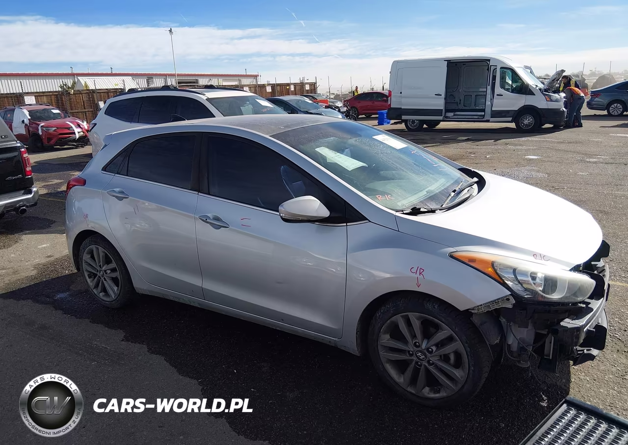 2017 Hyundai Elantra Gt – zdjęcie 1 z 13