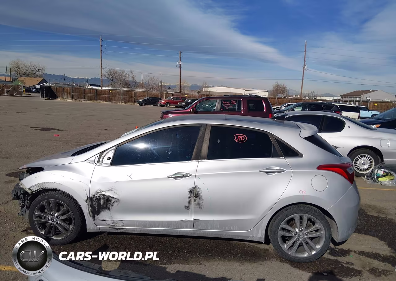 2017 Hyundai Elantra Gt VIN:KMHD35LH0HU358318 - 2