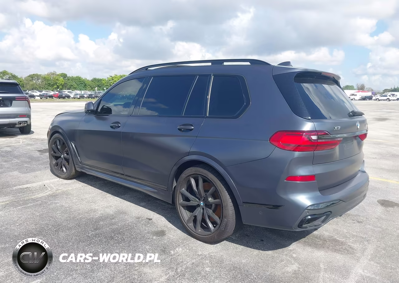 2021 BMW X7 M50I VIN:5UXCX6C04M9E90131 - 3
