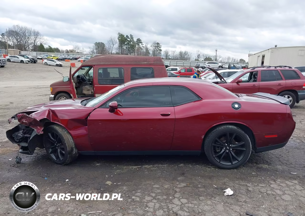 2018 Dodge Challenger Sxt VIN:2C3CDZAG0JH132789 - 15