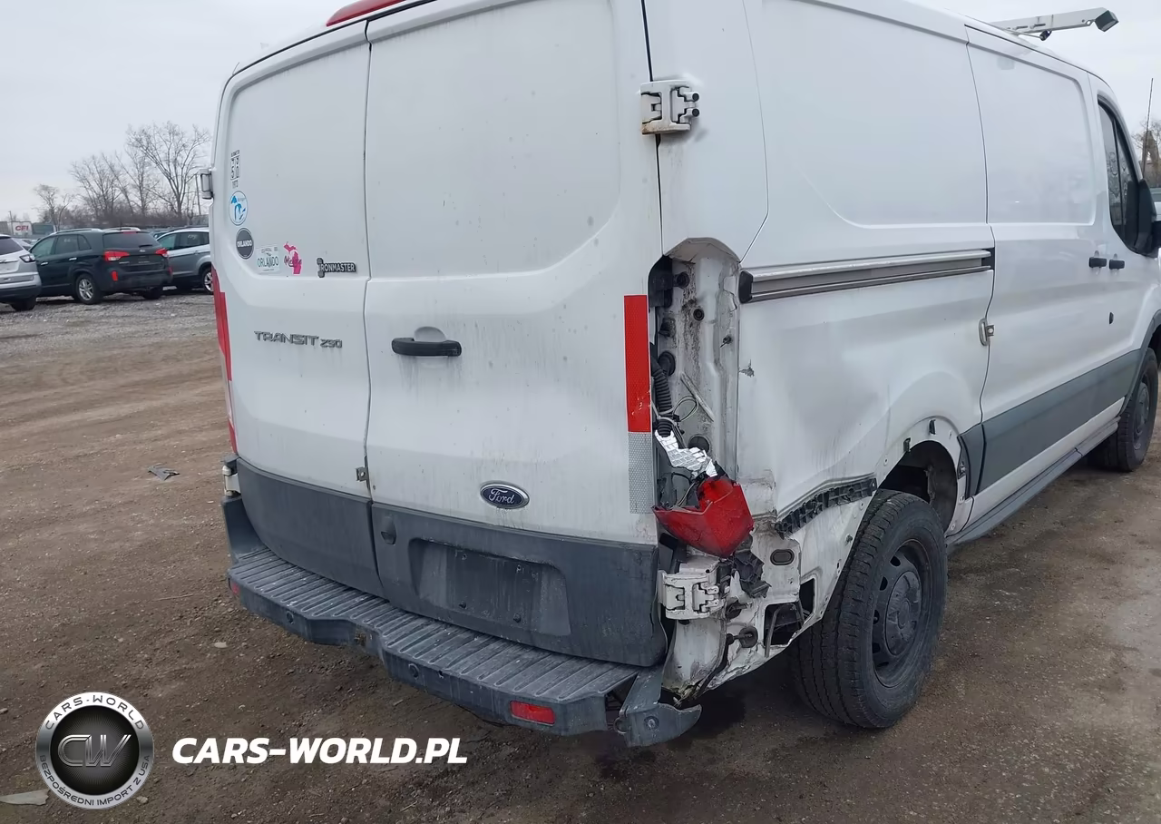 2016 Ford Transit-250 VIN:1FTYR1YM6GKB10619 - 6