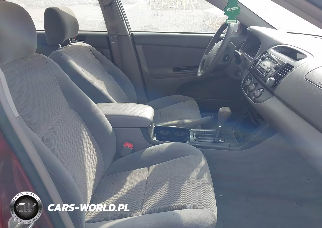 2006 Toyota Camry Le VIN:4T1BE32K26U110815 - 5