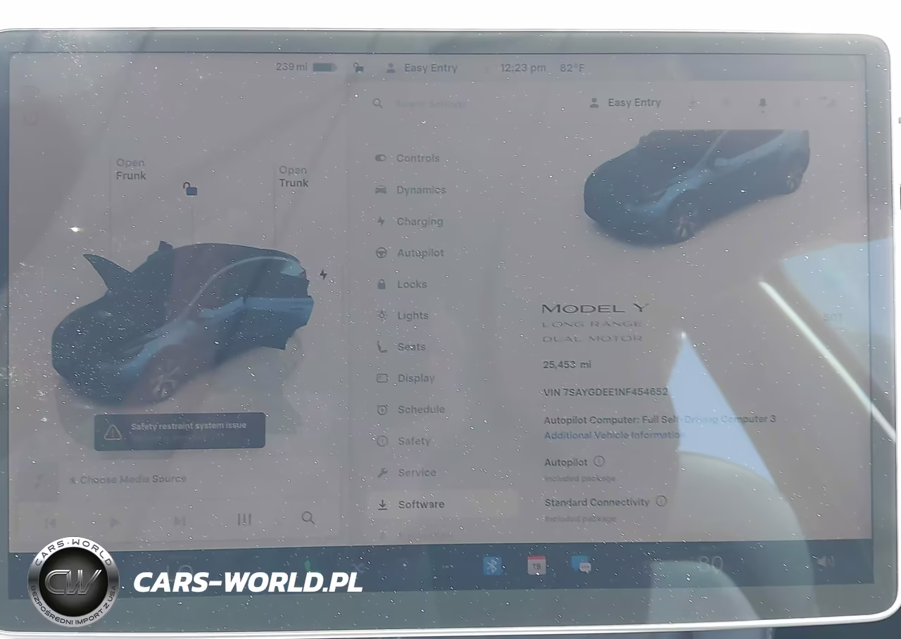 2022 Tesla Model Y Long Range Dual Motor All-Wheel Drive VIN:7SAYGDEE1NF454652 - 18