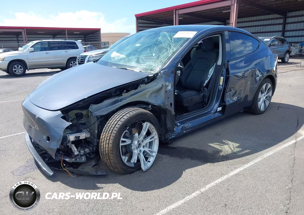 2022 Tesla Model Y Long Range Dual Motor All-Wheel Drive VIN:7SAYGDEE1NF454652 - 2