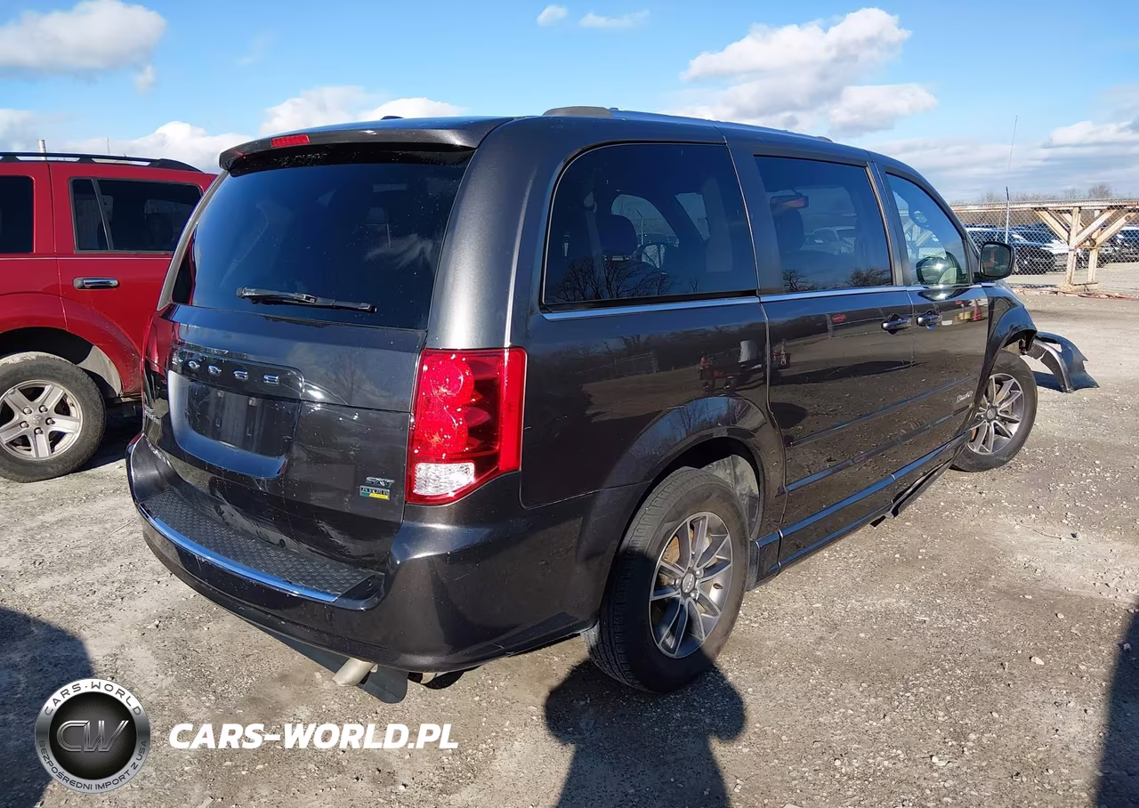 2017 Dodge Grand Caravan Sxt VIN:2C4RDGCGXHR616626 - 4