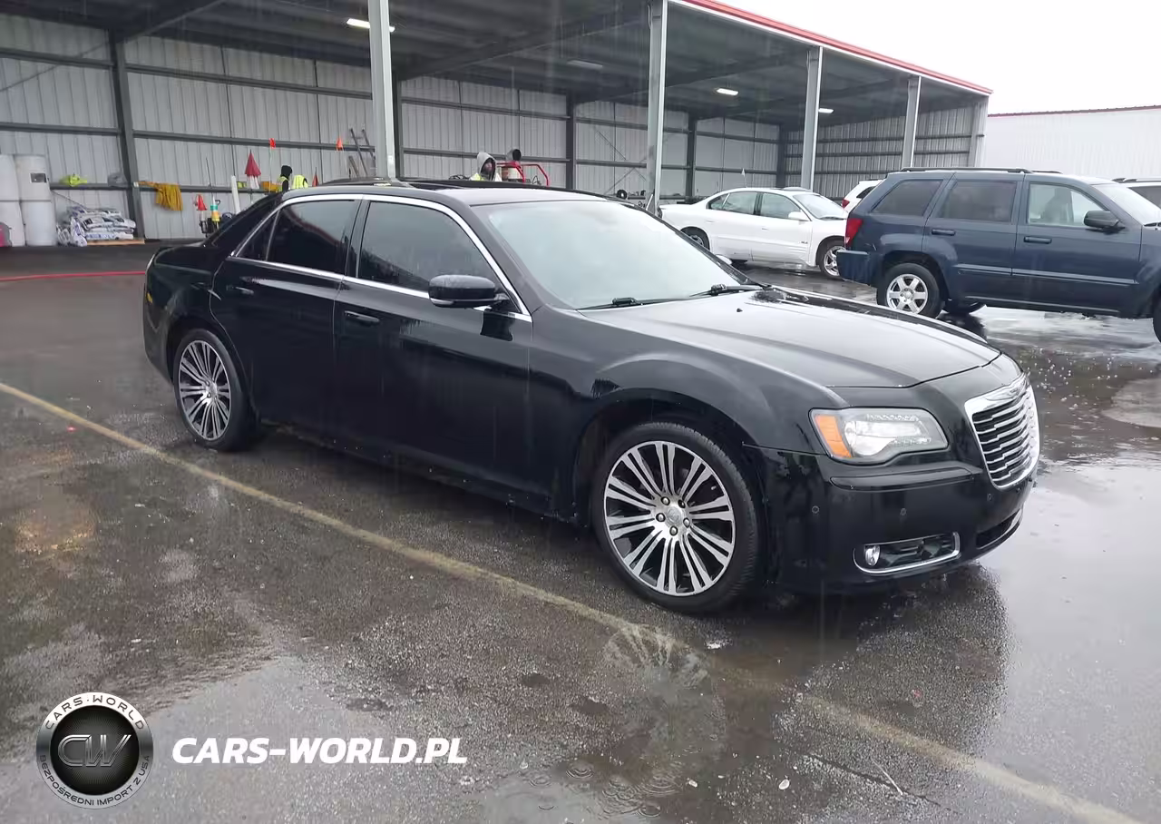 2012 Chrysler 300 S V6