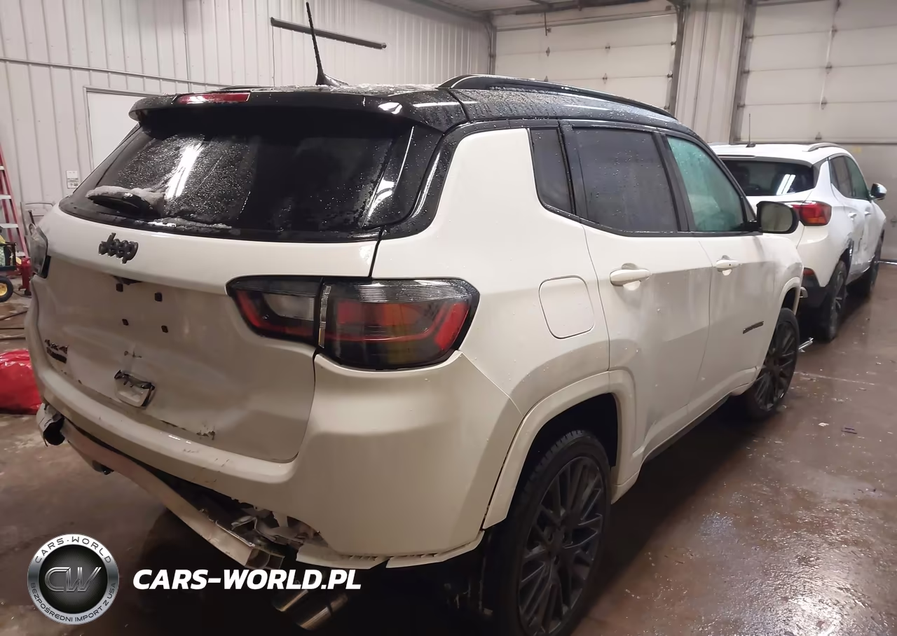 2022 Jeep Compass High Altitude 4X4 VIN:3C4NJDCB7NT203288 - 4