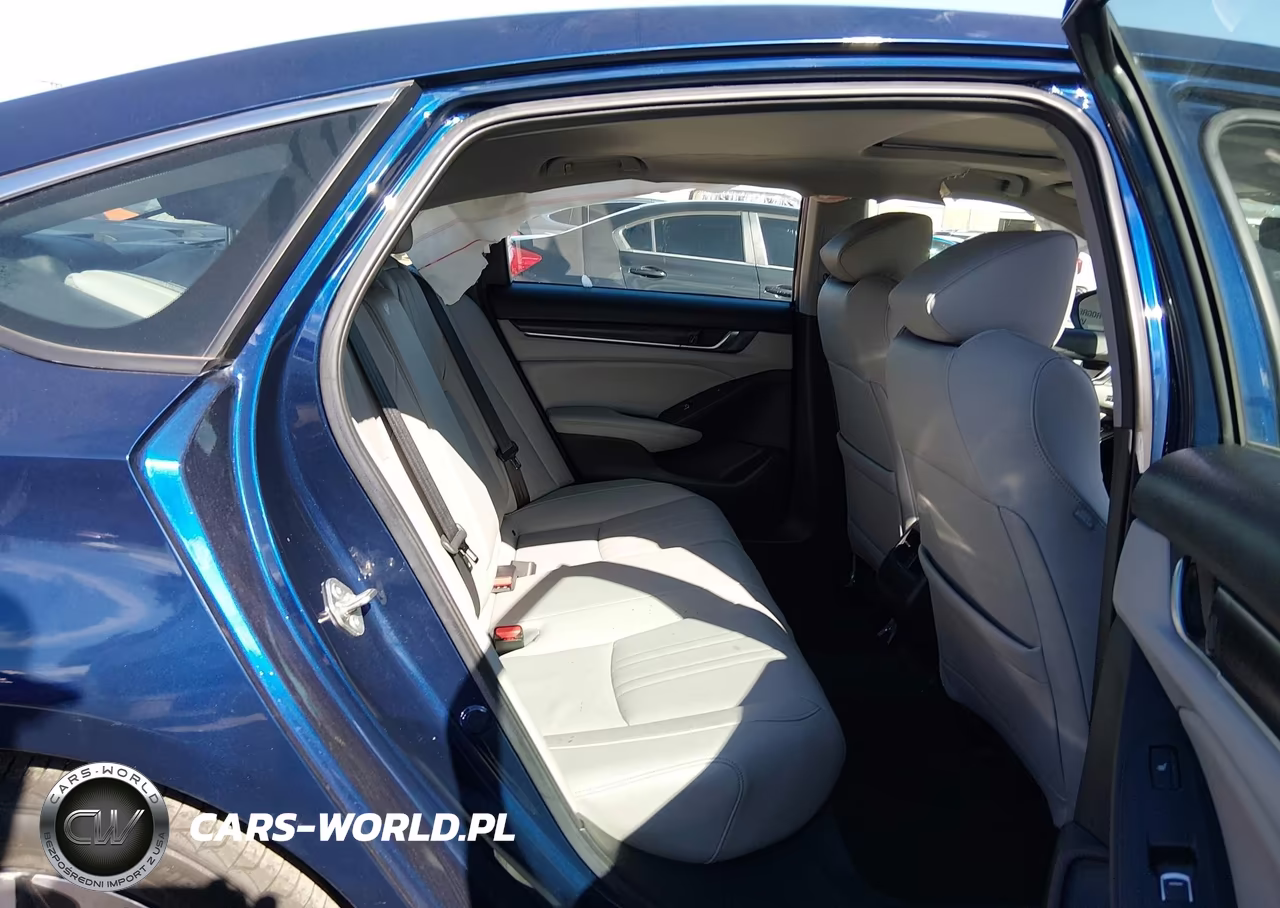 2019 Honda Accord Hybrid Touring VIN:1HGCV3F96KA002680 - 8