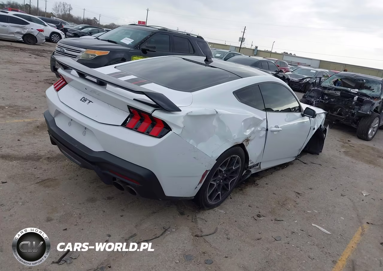 2024 Ford Mustang Gt Premium Fastback VIN:1FA6P8CF6R5415432 - 4