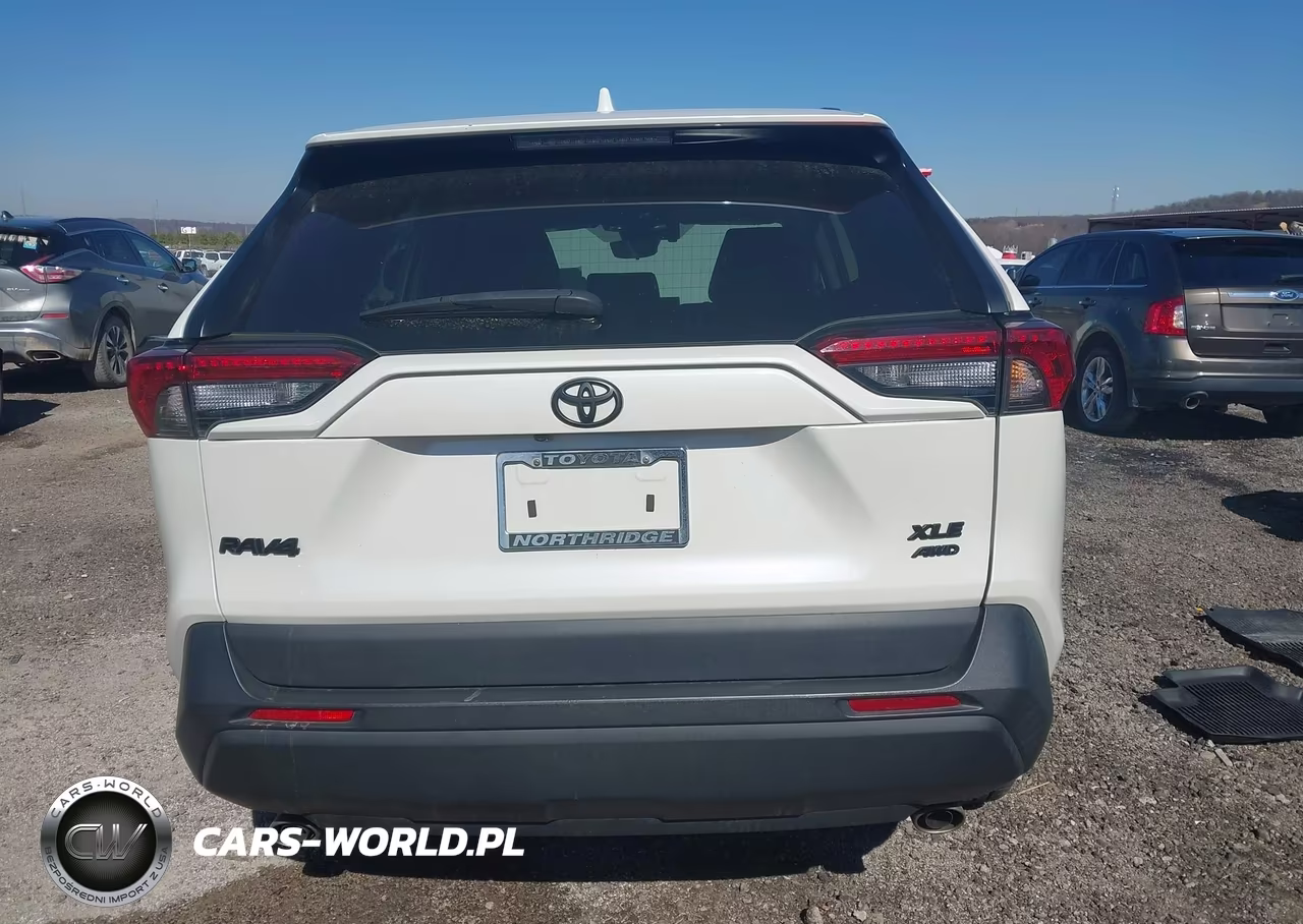 2022 Toyota Rav4 Xle Premium VIN:2T3A1RFV1NW283424 - 16