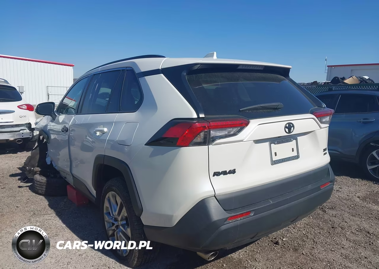 2022 Toyota Rav4 Xle Premium VIN:2T3A1RFV1NW283424 - 3