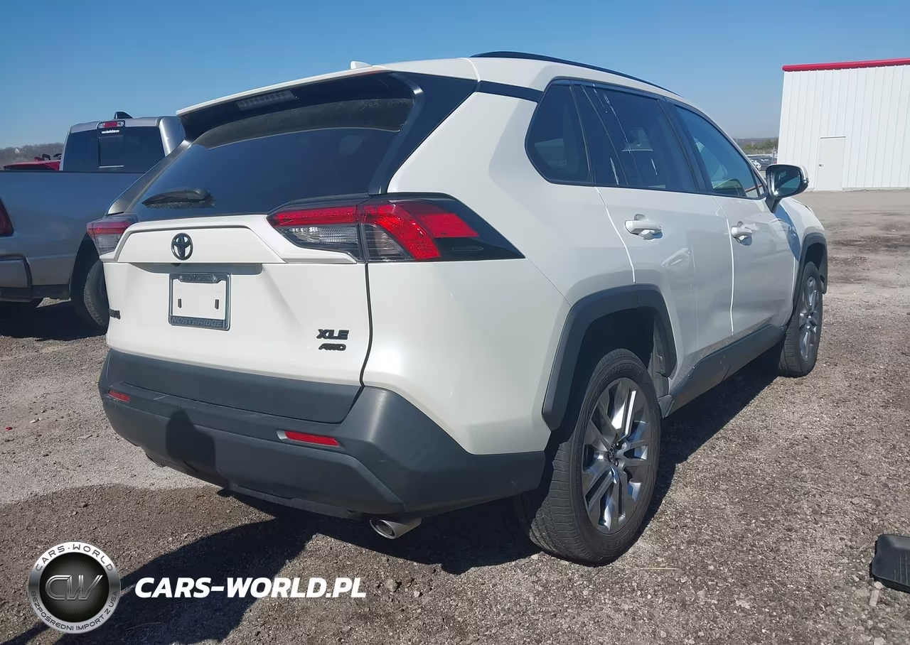 2022 Toyota Rav4 Xle Premium VIN:2T3A1RFV1NW283424 - 4