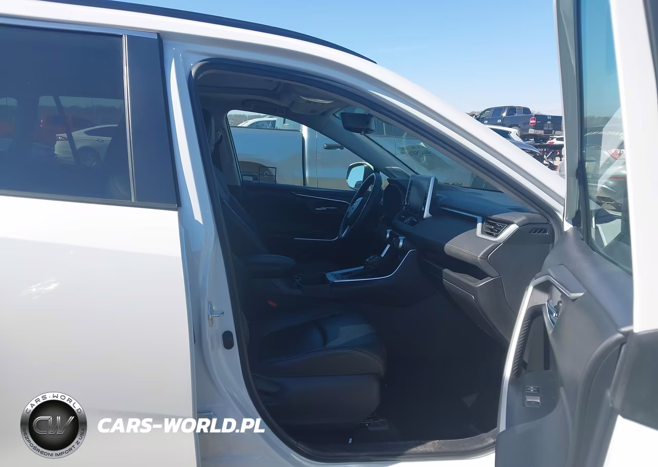 2022 Toyota Rav4 Xle Premium VIN:2T3A1RFV1NW283424 - 5