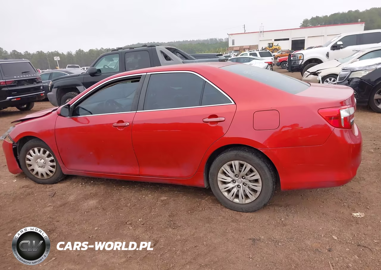 2014 Toyota Camry L VIN:4T1BF1FK6EU784797 - 14