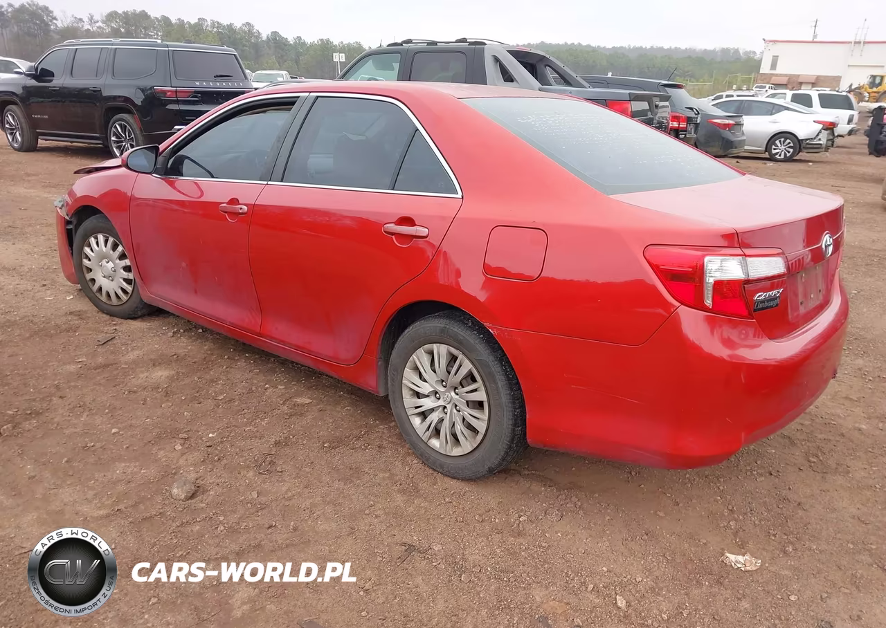 2014 Toyota Camry L VIN:4T1BF1FK6EU784797 - 3