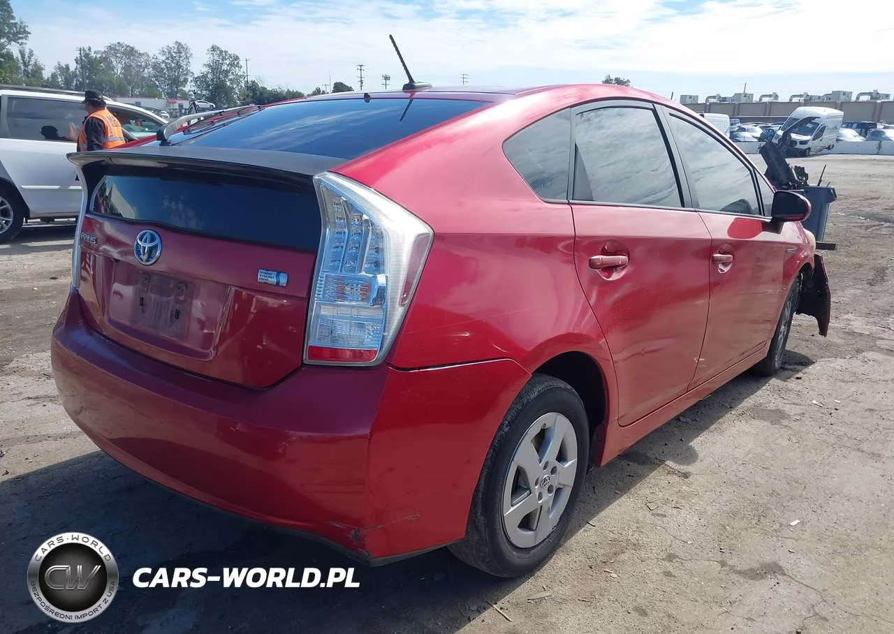 2010 Toyota Prius Iii VIN:JTDKN3DU2A0240211 - 4