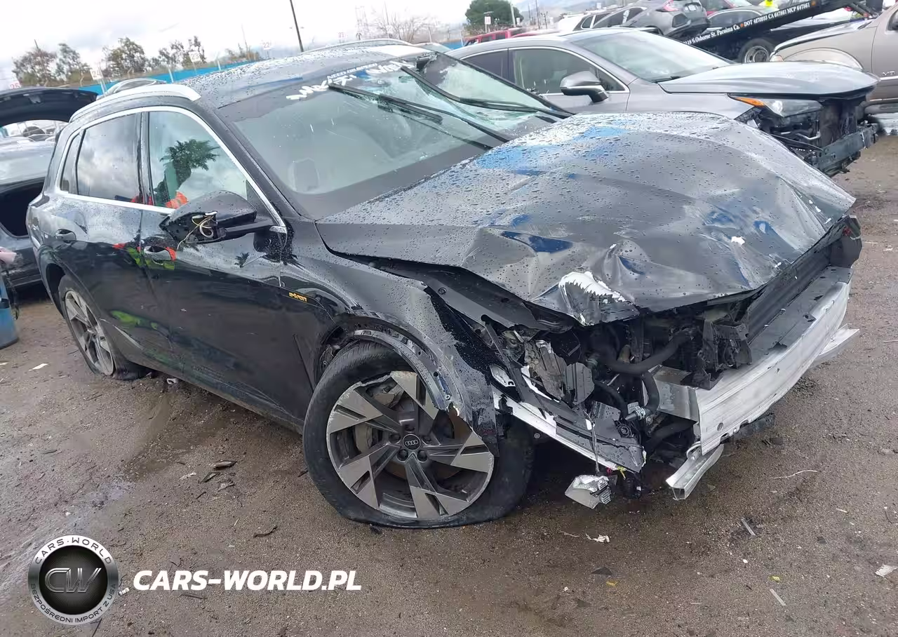 2021 Audi E-Tron Premium Quattro