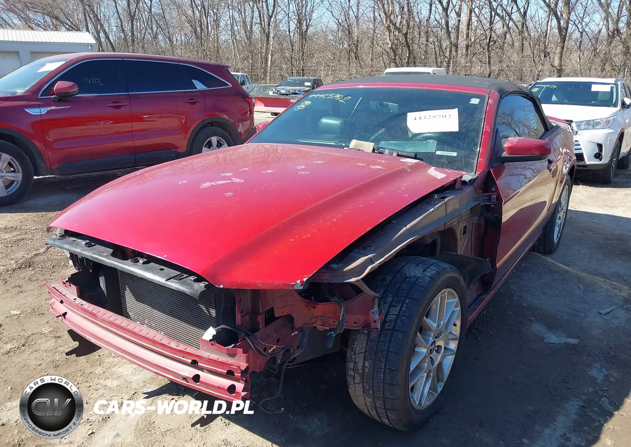 2013 Ford Mustang V6 Premium VIN:1ZVBP8EM0D5235518 - 2