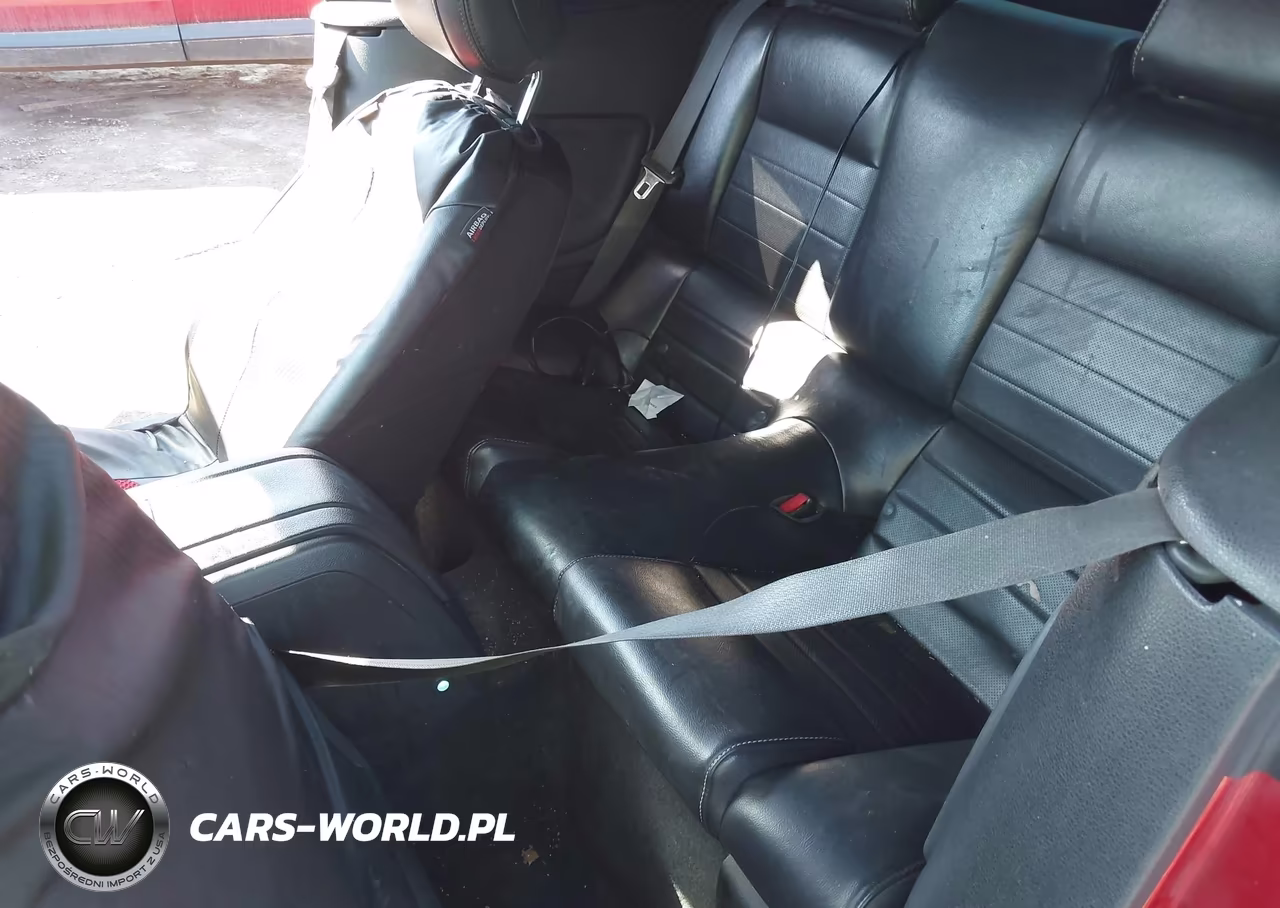 2013 Ford Mustang V6 Premium VIN:1ZVBP8EM0D5235518 - 8