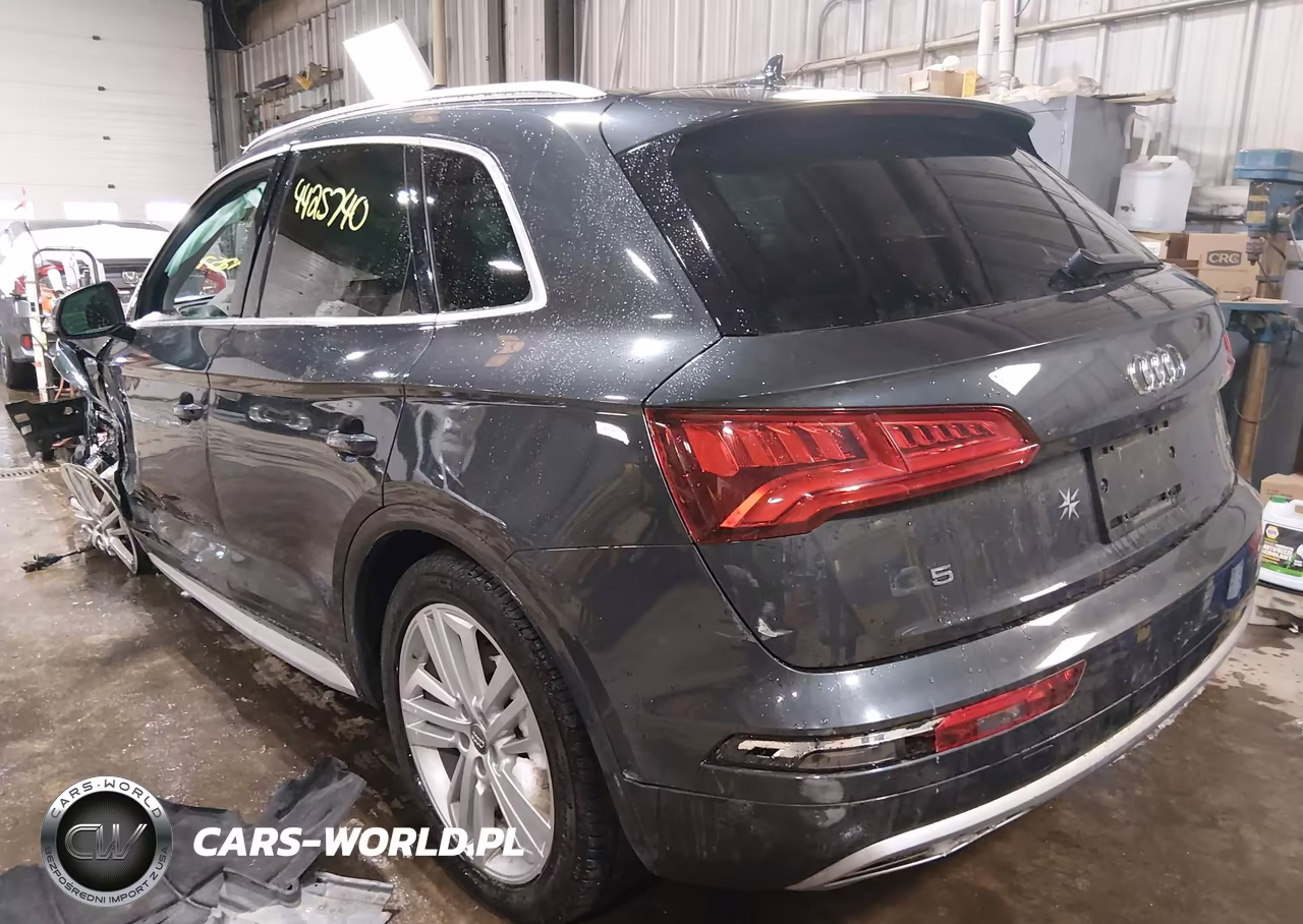2019 Audi Q5 45 Premium VIN:WA1BNAFY4K2104814 - 3