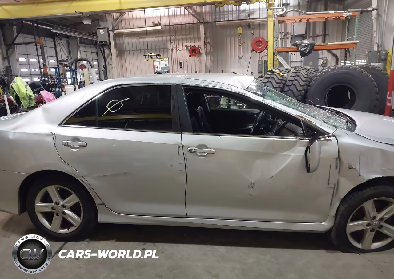 2014 Toyota Camry Se VIN:4T1BF1FK4EU407434 - 20