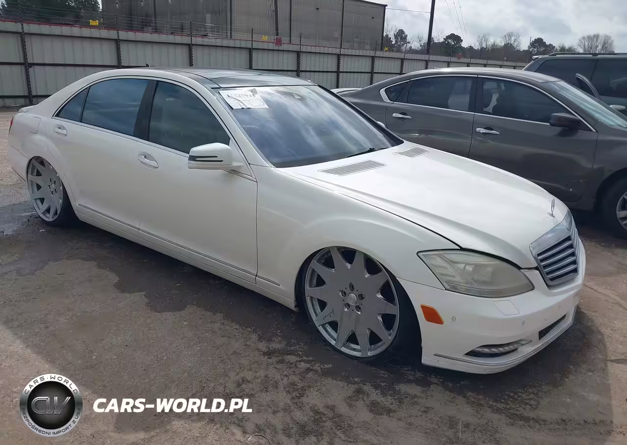 2011 Mercedes-Benz S 550 4Matic