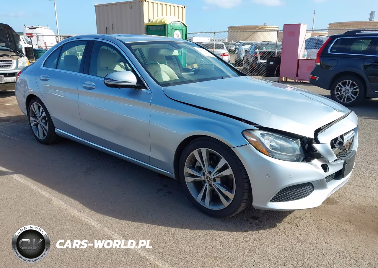 2018 Mercedes-Benz C 300
