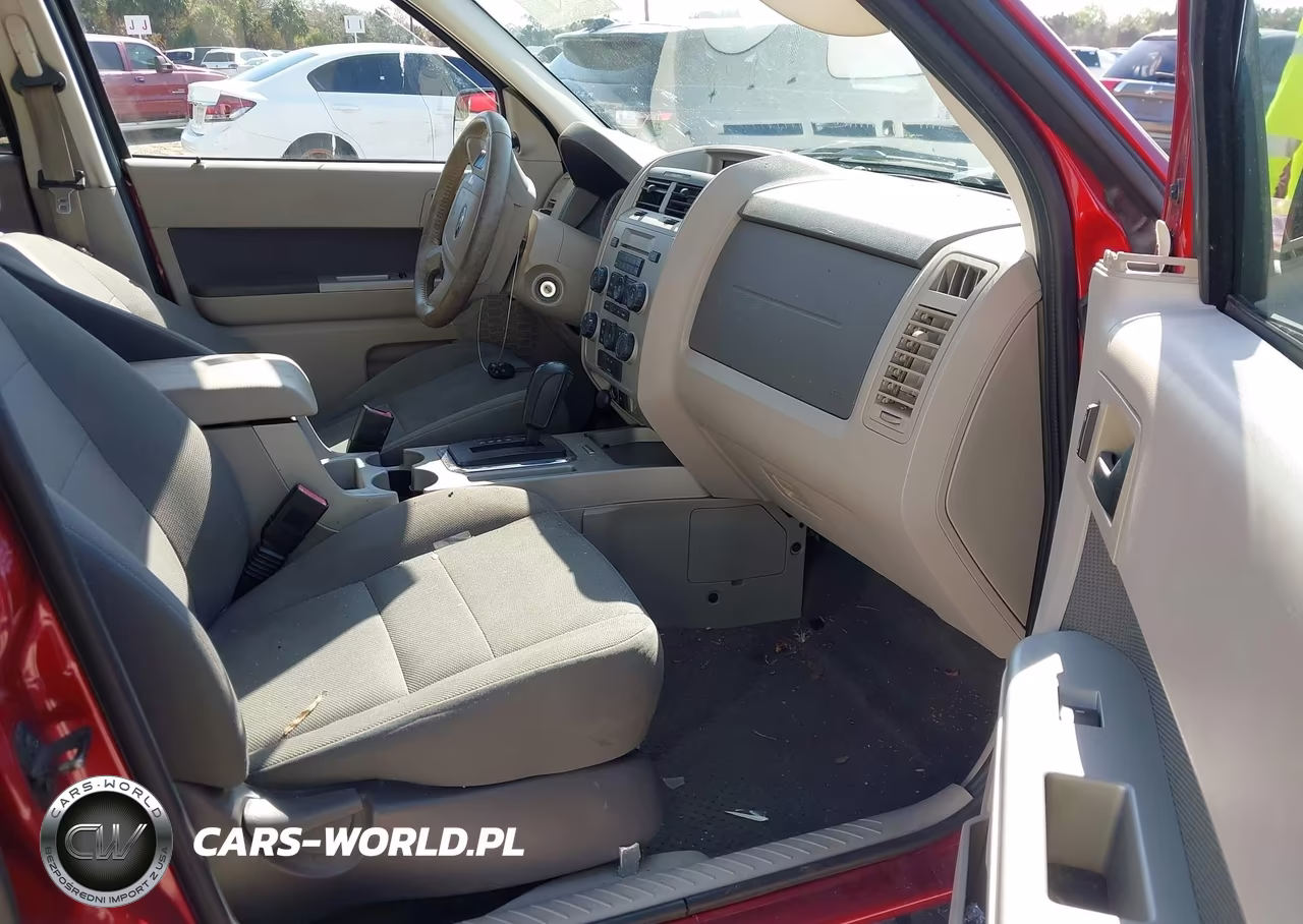 2010 Ford Escape Xlt VIN:1FMCU0D75AKB08771 - 5