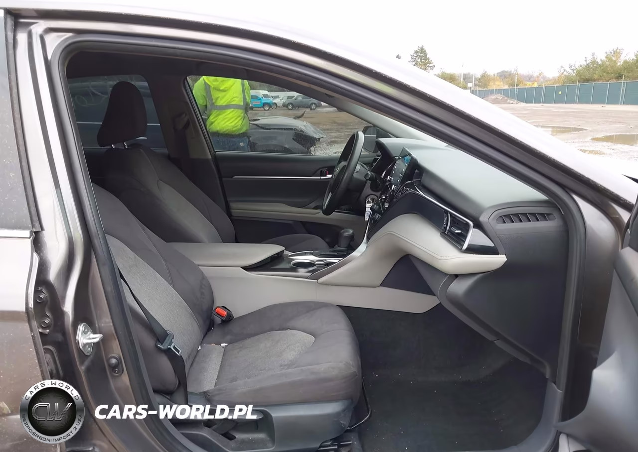 2024 Toyota Camry Le VIN:4T1C11AK1RU866940 - 5