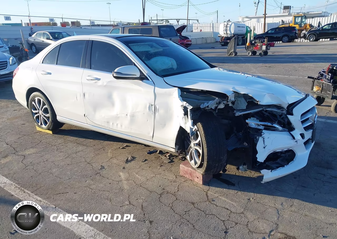 2016 Mercedes-Benz C 300