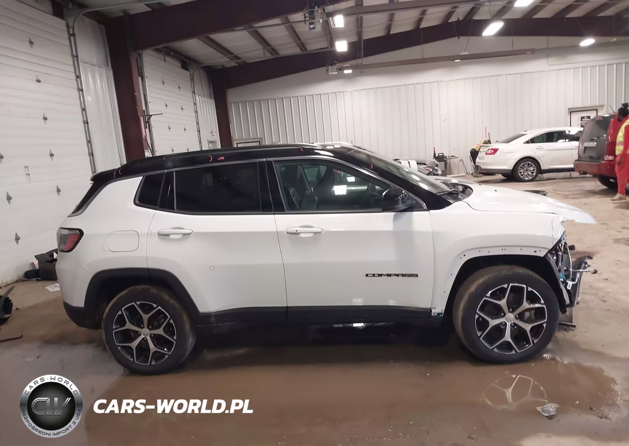 2024 Jeep Compass Limited 4X4 VIN:3C4NJDCN6RT151958 - 13