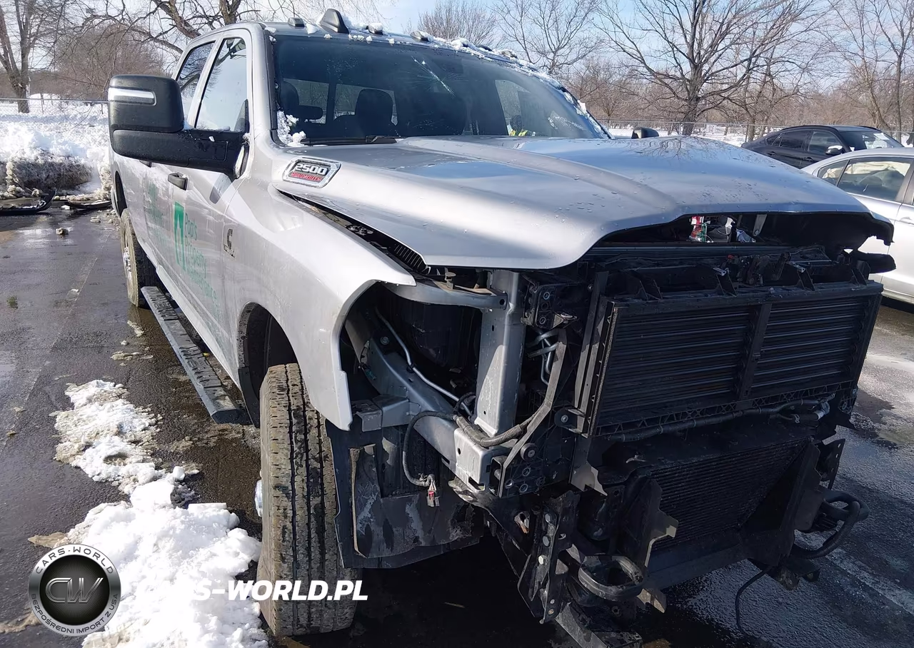2023 Ram 2500 Tradesman 4X4 8' Box – zdjęcie 1 z 15