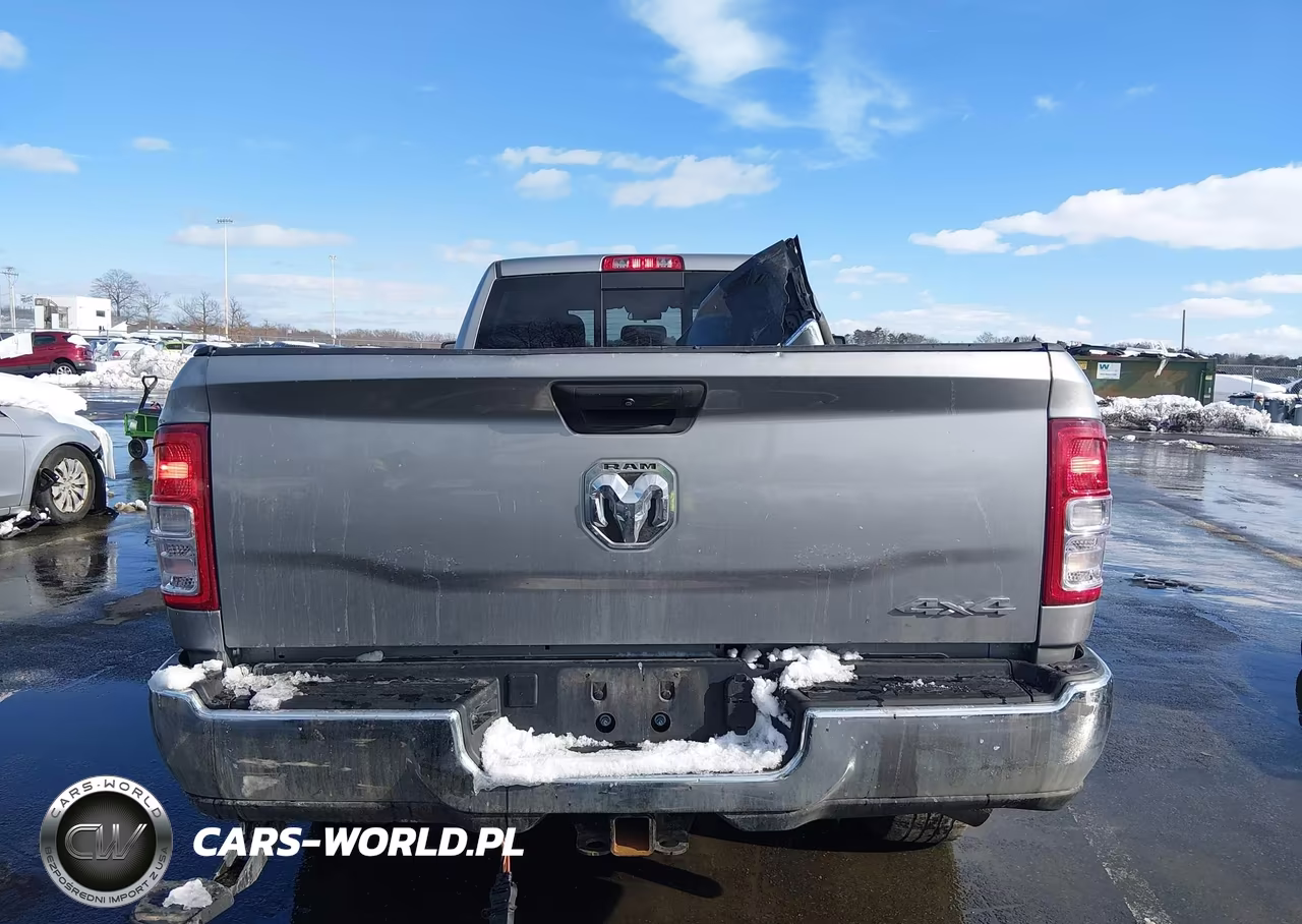 2023 Ram 2500 Tradesman 4X4 8' Box VIN:3C6UR5HL7PG504139 - 15