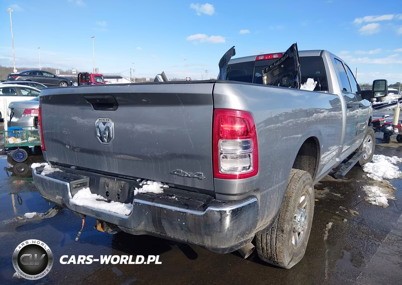 2023 Ram 2500 Tradesman 4X4 8' Box VIN:3C6UR5HL7PG504139 - 4