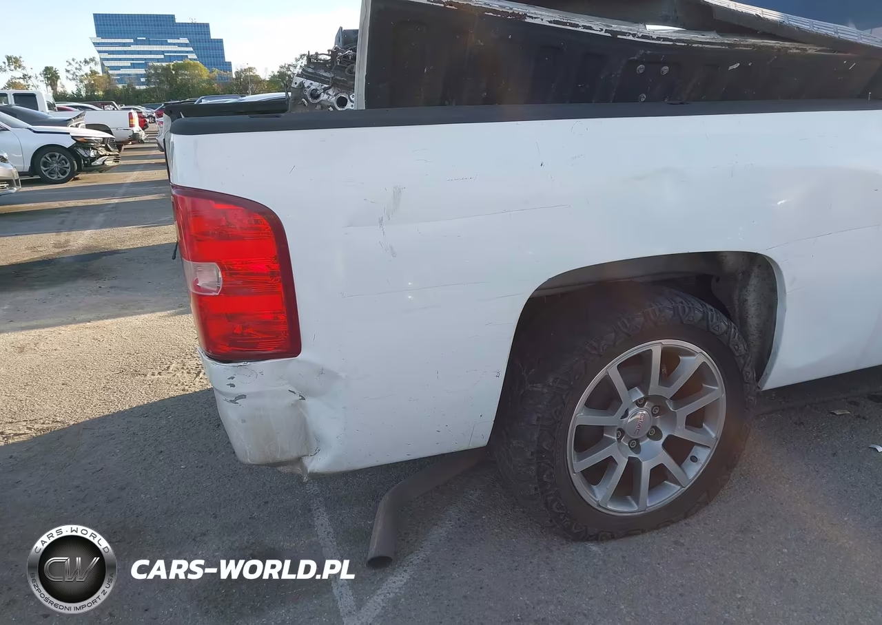 2011 Chevrolet Silverado 1500 Work Truck VIN:1GCNCPEA0BF196111 - 6