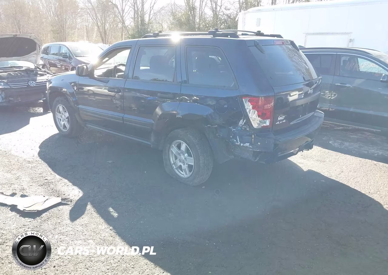 2005 Jeep Grand Cherokee Laredo VIN:1J4HR48N25C579234 - 3