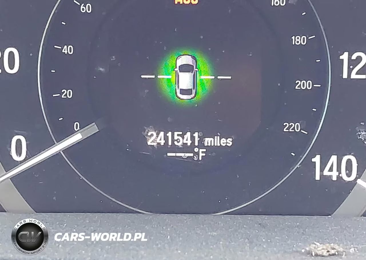 2015 Honda Accord Hybrid Touring VIN:1HGCR6F71FA007750 - 15