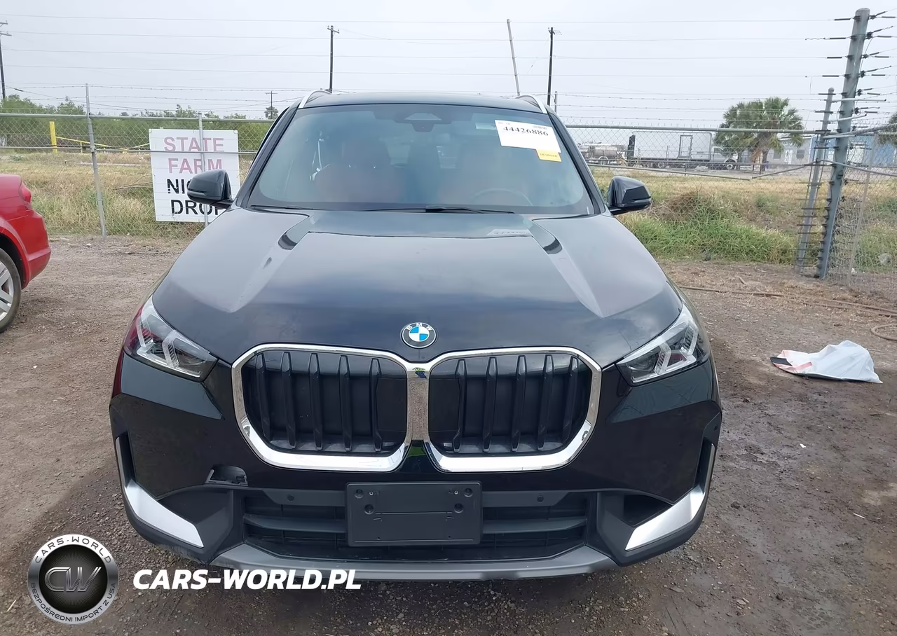2023 BMW X1 xDrive28I VIN:WBX73EF07P5W06082 - 12