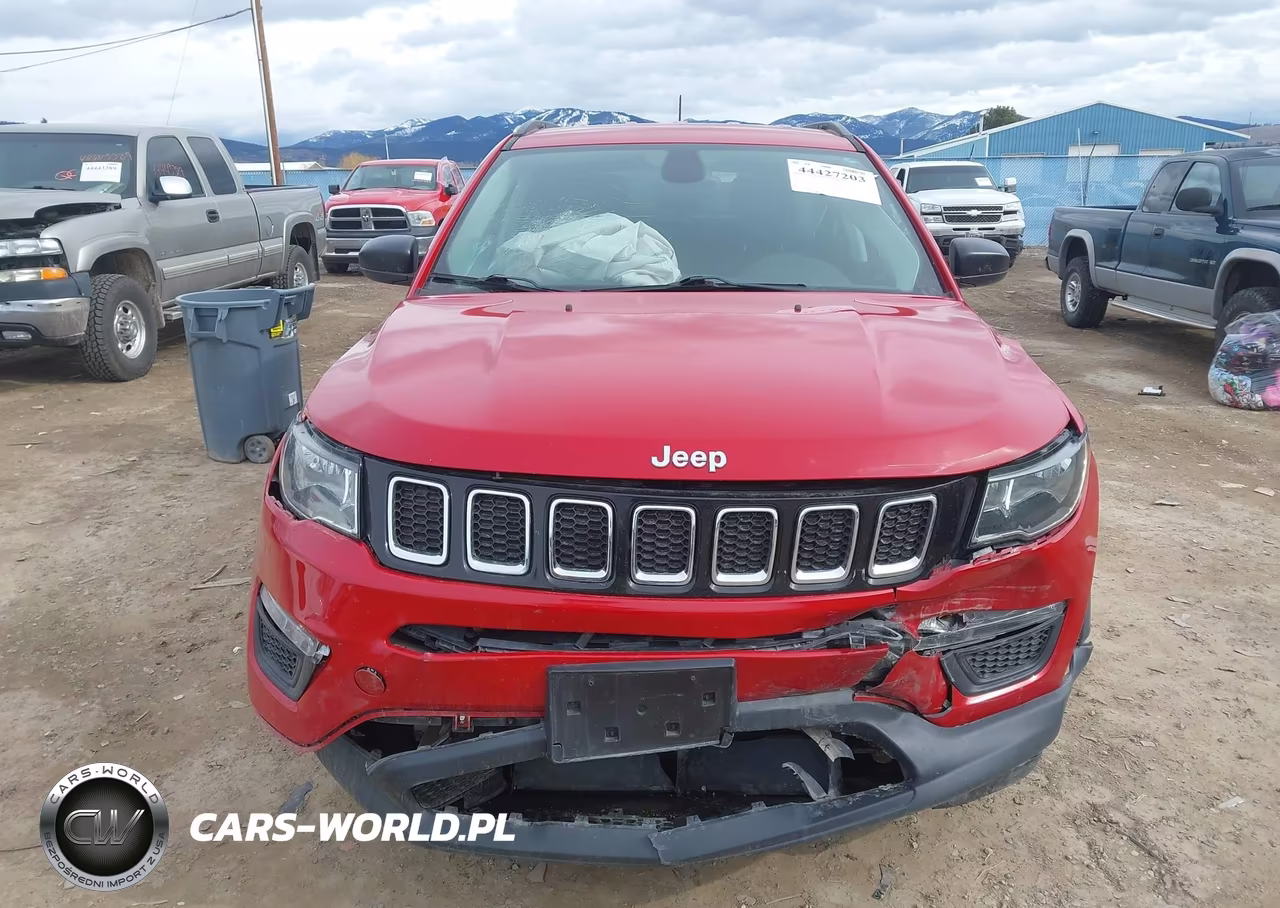 2018 Jeep Compass Sport 4X4 VIN:3C4NJDABXJT361024 - 13
