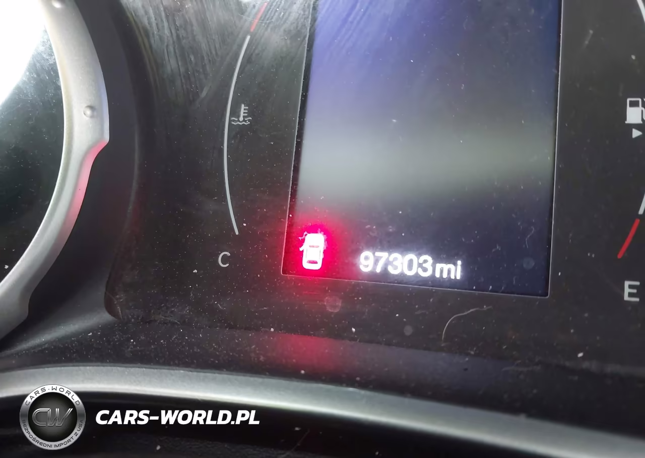 2018 Jeep Compass Sport 4X4 VIN:3C4NJDABXJT361024 - 16