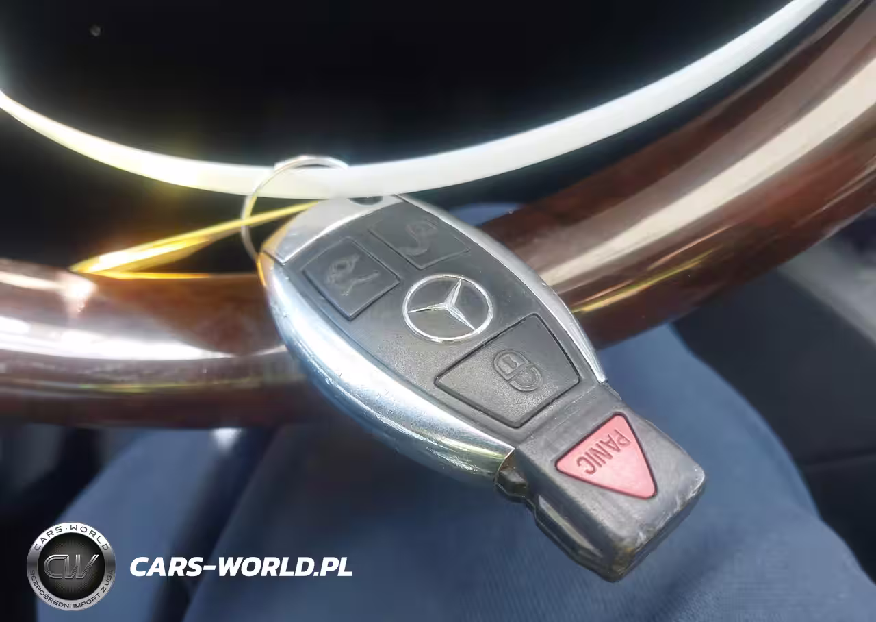2007 Mercedes-Benz S 550 VIN:WDDNG71XX7A053319 - 11