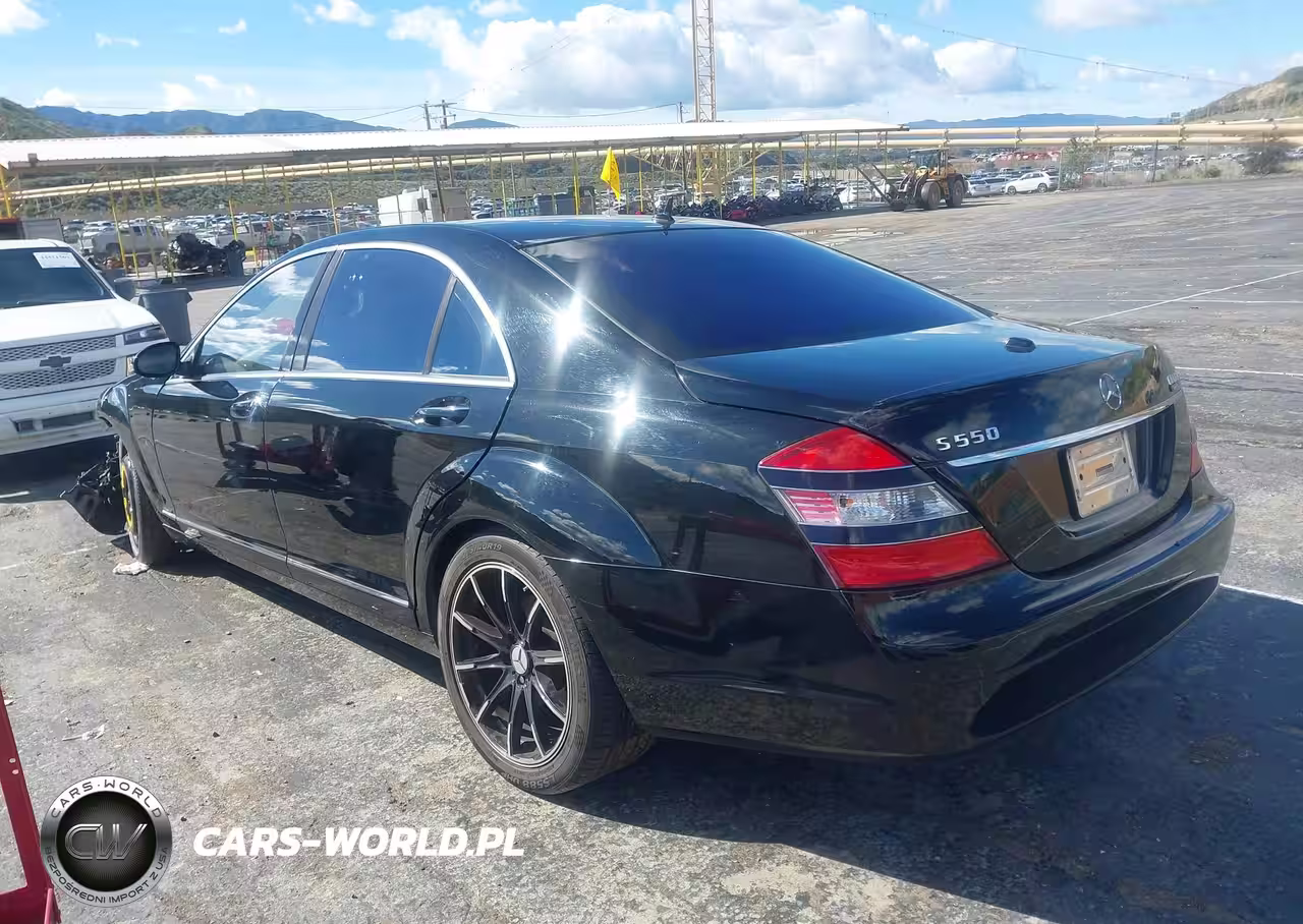 2007 Mercedes-Benz S 550 VIN:WDDNG71XX7A053319 - 3