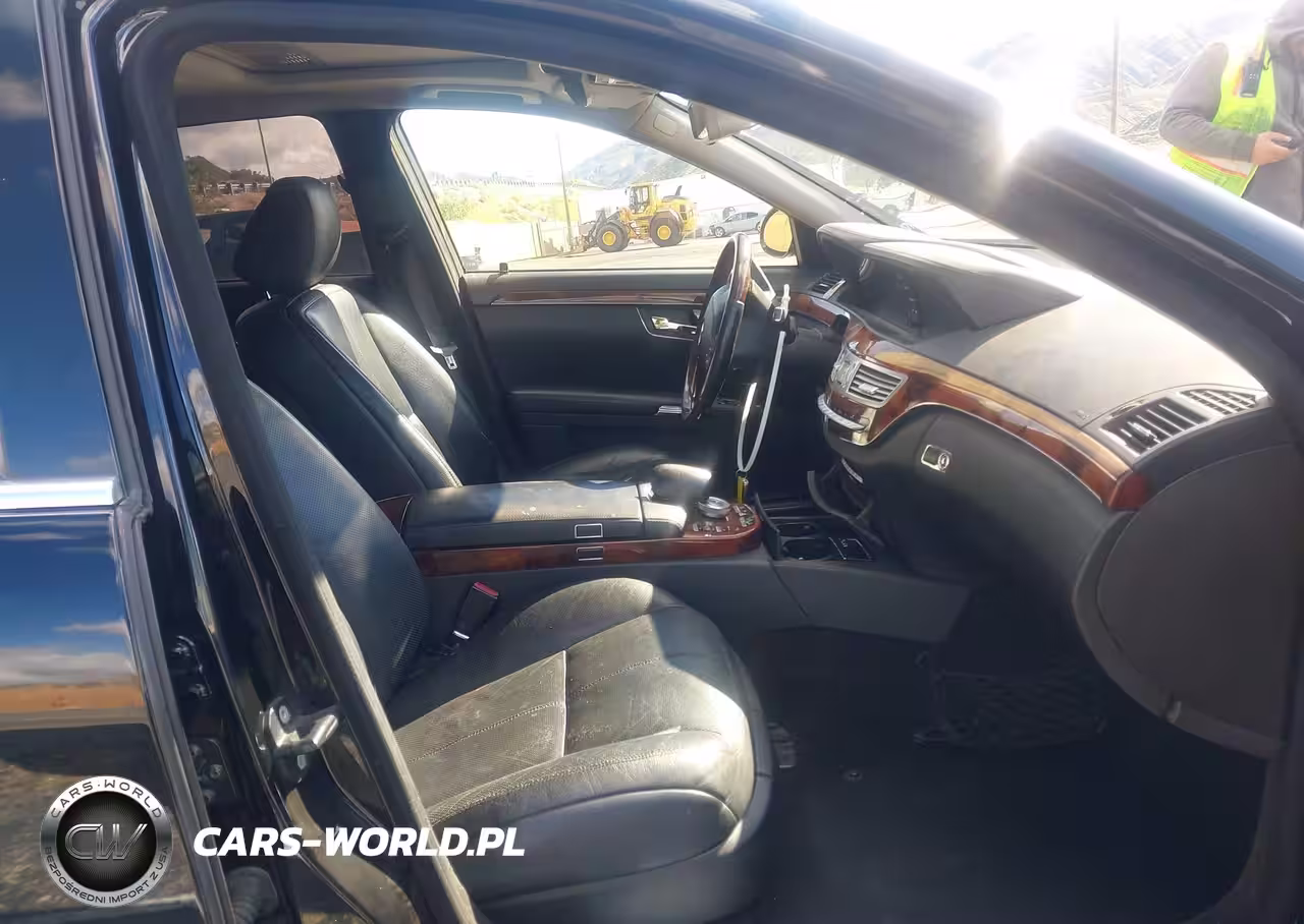 2007 Mercedes-Benz S 550 VIN:WDDNG71XX7A053319 - 5