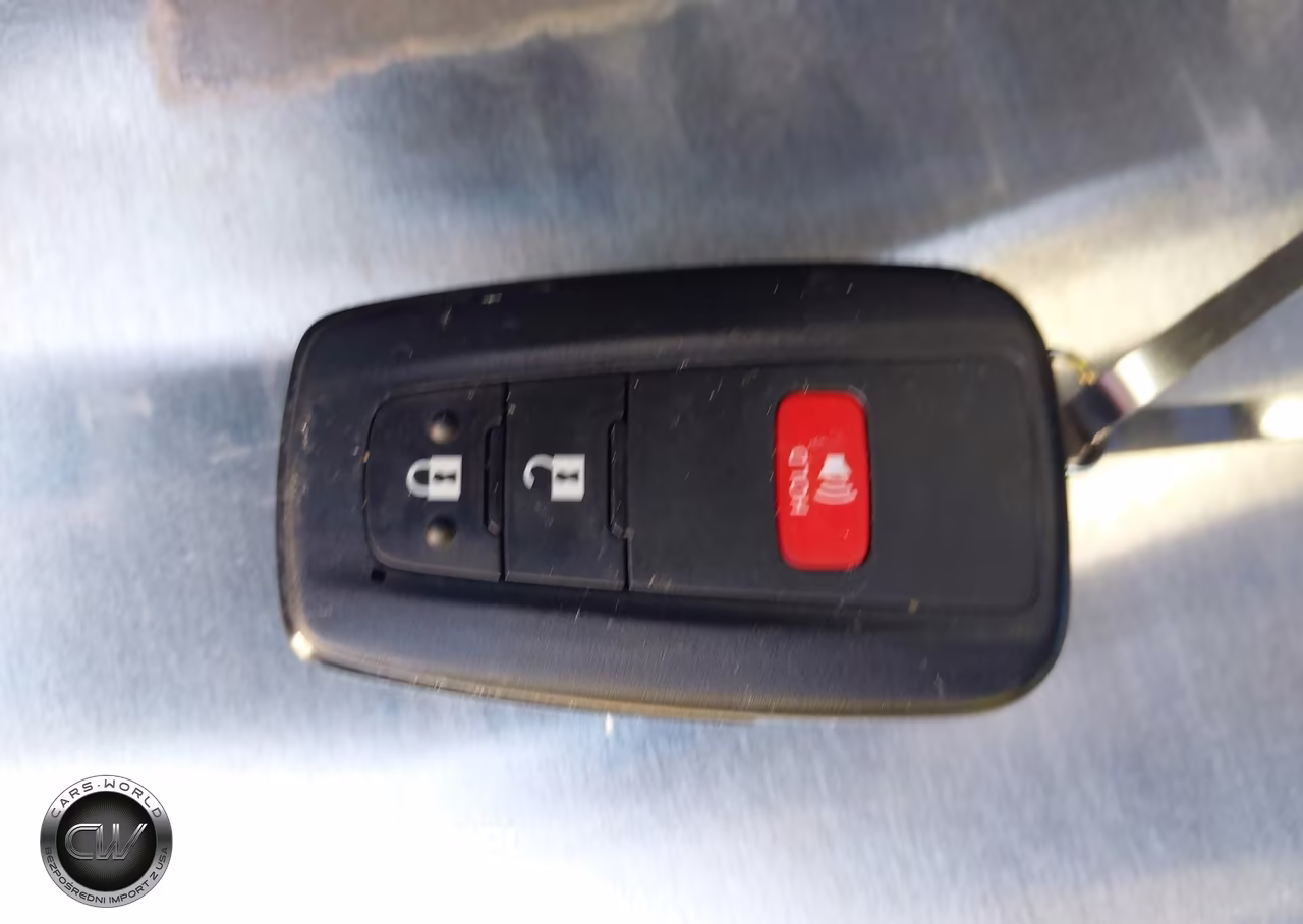2019 Toyota Corolla Xse VIN:JTNK4RBE7K3038221 - 11
