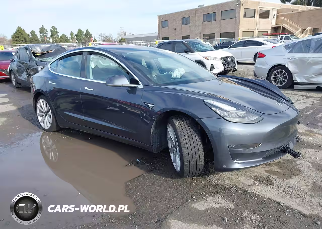 2017 Tesla Model 3 Long Range-Standard