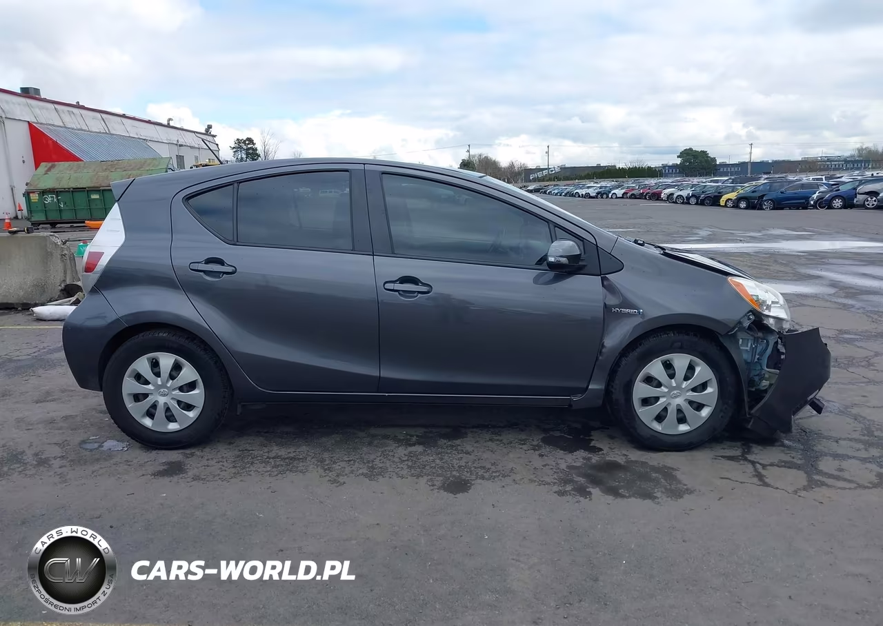 2012 Toyota Prius C One VIN:JTDKDTB34C1526748 - 13